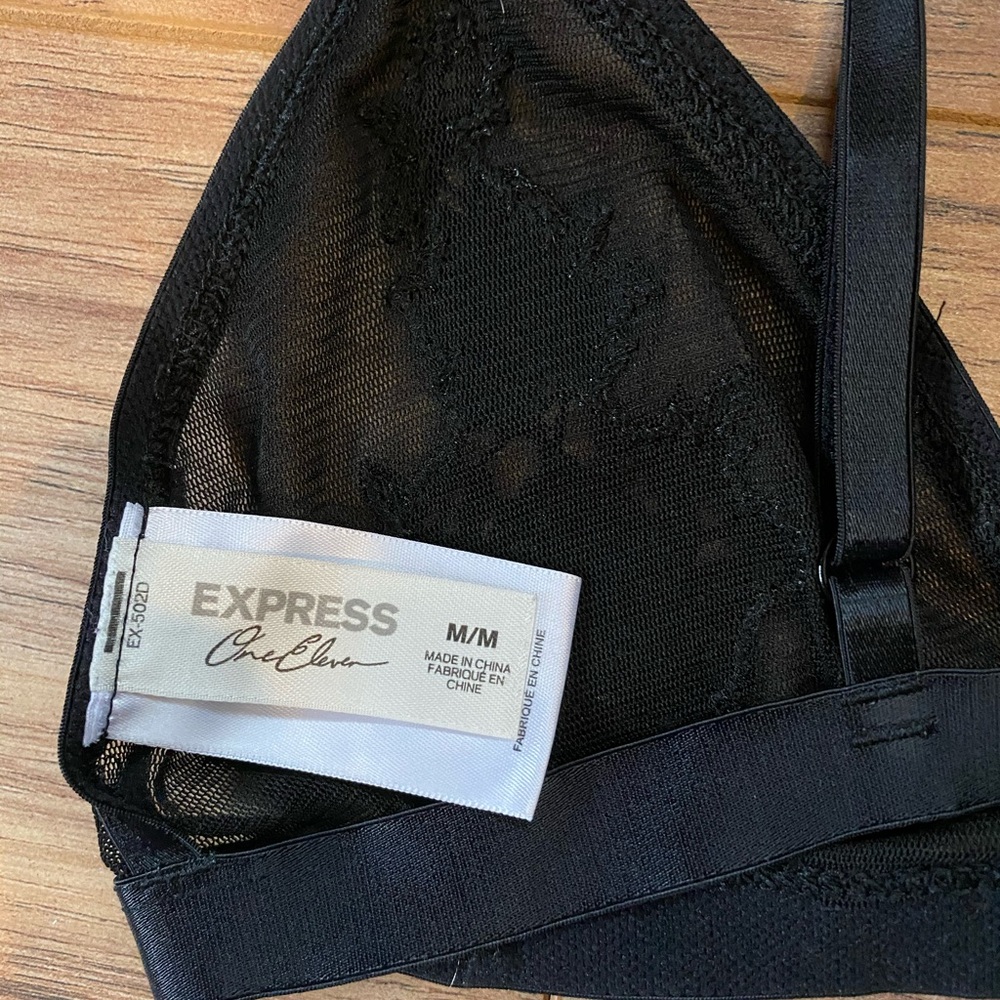 Express Bralette - Picture 4 of 4